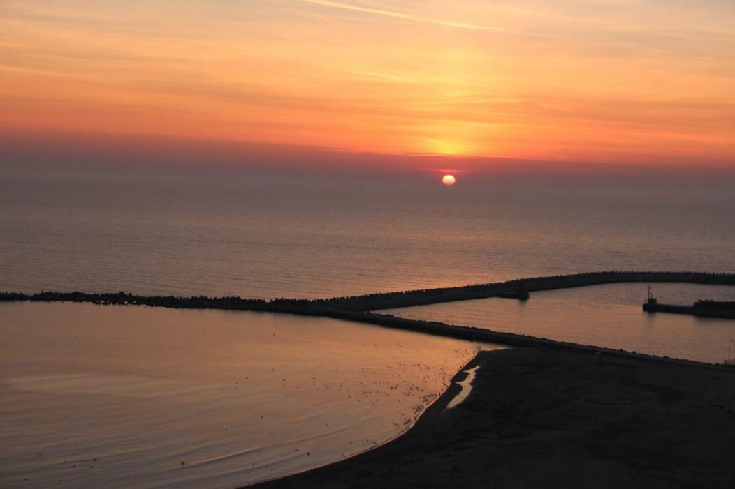 Faleza Nord Sea View Apartment Constanţa Exteriör bild